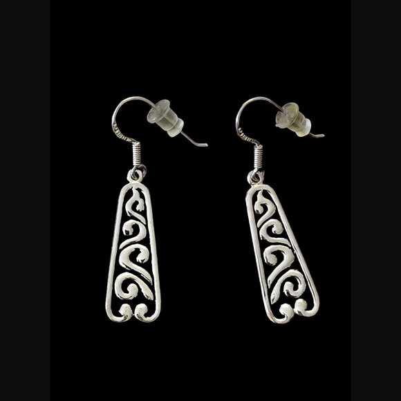 Int. Bullion & Metal Brokers 925 Sterling Swirl Cut Out Pattern 1.75" Earrings - Picture 6 of 7
